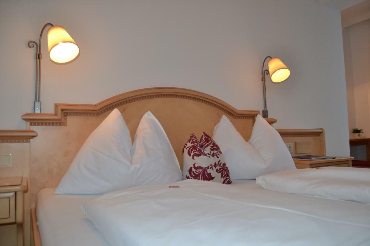 Gaestehaus Elisabeth ราดชตัดท์ ภายนอก รูปภาพ